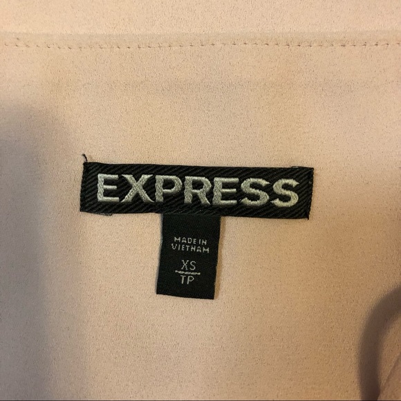 Light pink Express tank top size XS - Picture 3 of 3